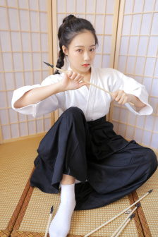 亲生乖女好紧H第21章视频